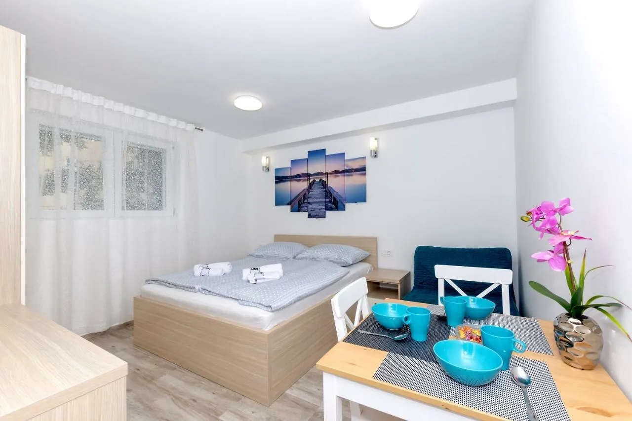 Apartments West Coast Split 0*,  Croacia